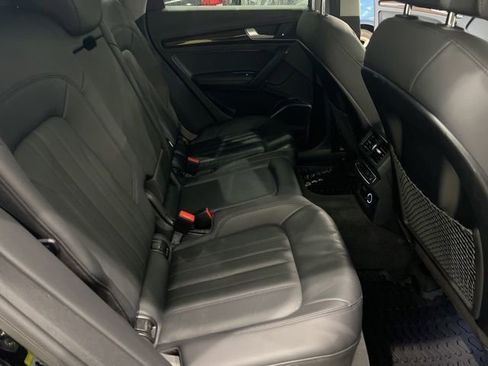 Used 2020 Audi Q5 e Premium Plus AWD/4WD image 16