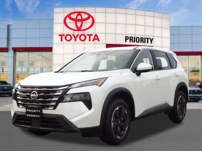 Used 2025 Nissan Rogue SV