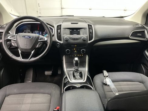 Used 2018 Ford Edge SEL AWD/4WD image 4