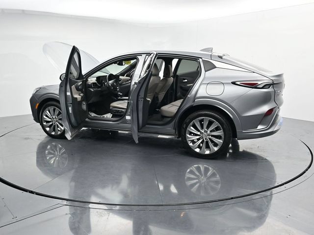 Used 2024 Buick Envista Avenir FWD image 34