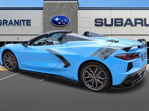 Used 2023 Chevrolet Corvette Stingray Premium Conv w/ Z51 Performance Package RWD image 9