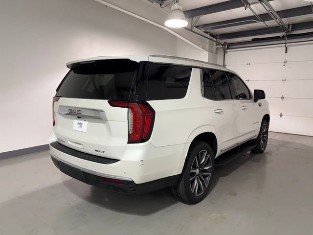 Certified 2024 GMC Yukon SLT w/ SLT Luxury Package AWD/4WD image 7