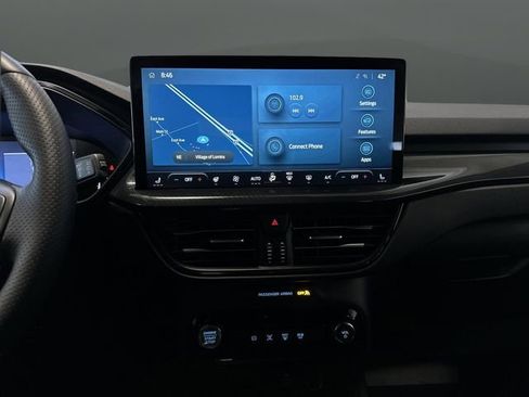 Certified 2025 Ford Escape ST-Line Elite w/ Tech Pack #1 image 9