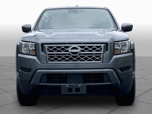 Used 2022 Nissan Frontier SV w/ Technology Package RWD image 4