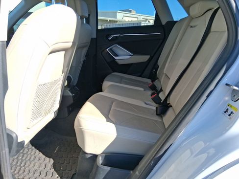 Used 2021 Audi Q3 2.0T Premium Plus w/ Premium Plus Package AWD/4WD image 7