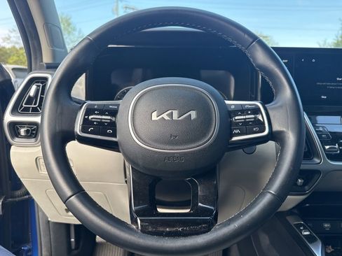 Used 2022 Kia Sorento S w/ Panoramic Sunroof Package image 7