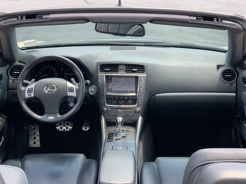 Used 2014 Lexus IS 250C w/ F-Sport Package w/as Tires RWD image 30
