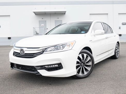 Used 2017 Honda Accord EX-L image 1