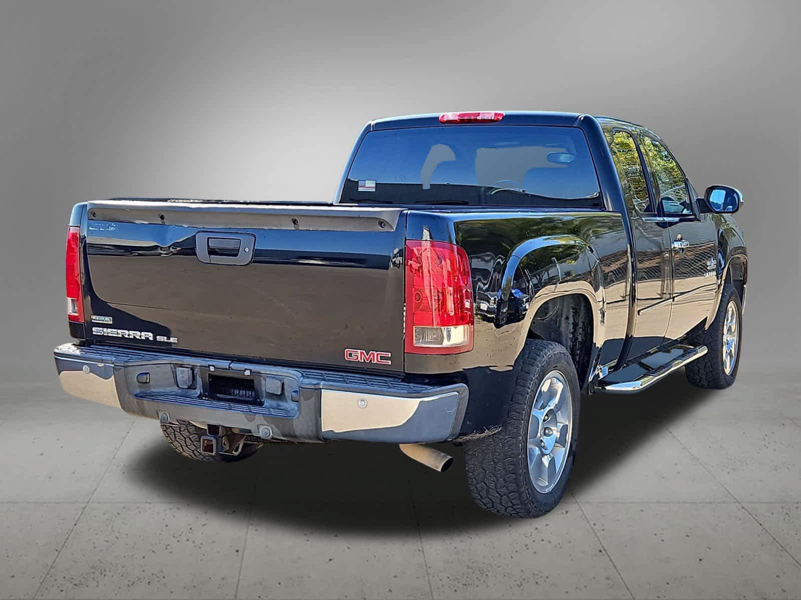Used 2010 GMC Sierra 1500 SLE w/ Texas Edition RWD image 8