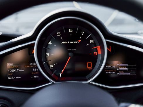 Used 2012 McLaren MP4-12C Coupe image 58