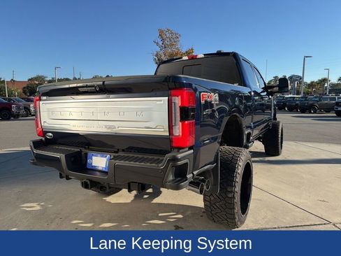 Certified 2024 Ford F250 Platinum w/ FX4 Off-Road Package image 9
