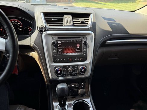 Used 2015 GMC Acadia SLT w/ Open Road Package AWD/4WD image 20