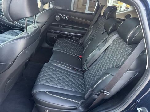 Used 2024 Genesis GV80 3.5T w/ Prestige Package image 39