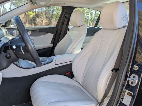 Used 2022 Mercedes-Benz E 350 4MATIC Sedan image 17