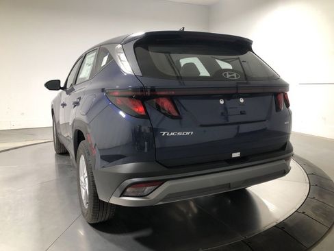 New 2026 Hyundai Tucson SE image 5
