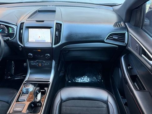 Used 2020 Ford Edge ST-Line image 28