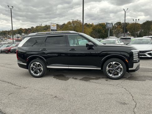 New 2026 Hyundai Palisade Limited image 2