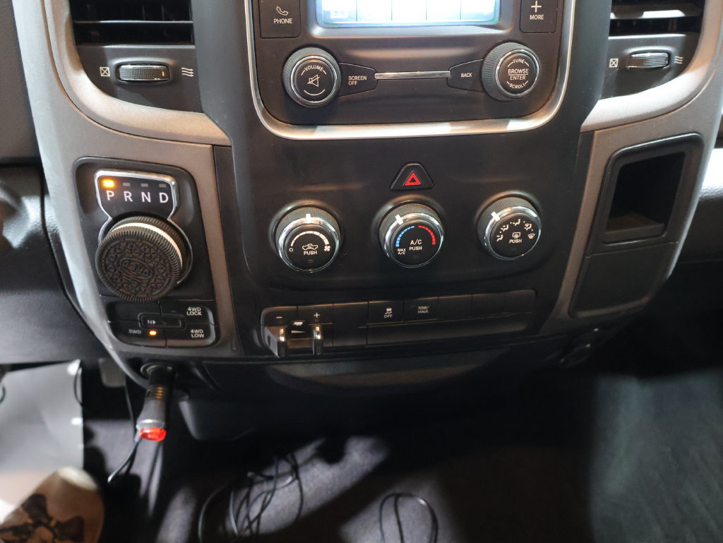 Used 2015 RAM 1500 Express w/ Black Ram 1500 Express Group AWD/4WD image 29