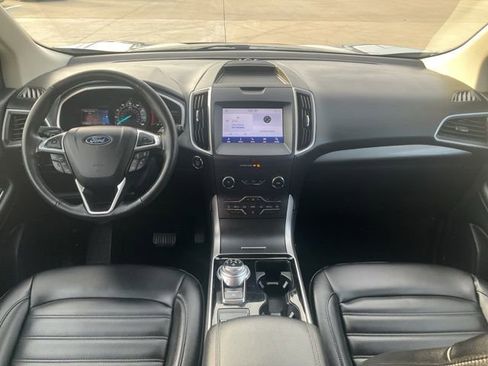 Used 2020 Ford Edge SEL image 3