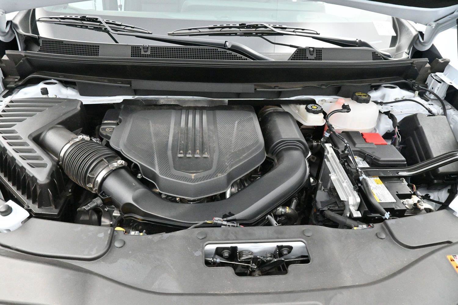 Used 2026 Chevrolet Traverse LT w/ Sun and Wheel Package FWD image 42