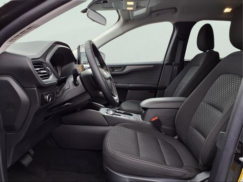 Used 2025 Ford Escape Active w/ Cold Weather Package image 23