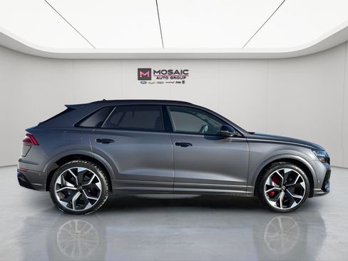 Used 2022 Audi RS Q8 4.0T image 2