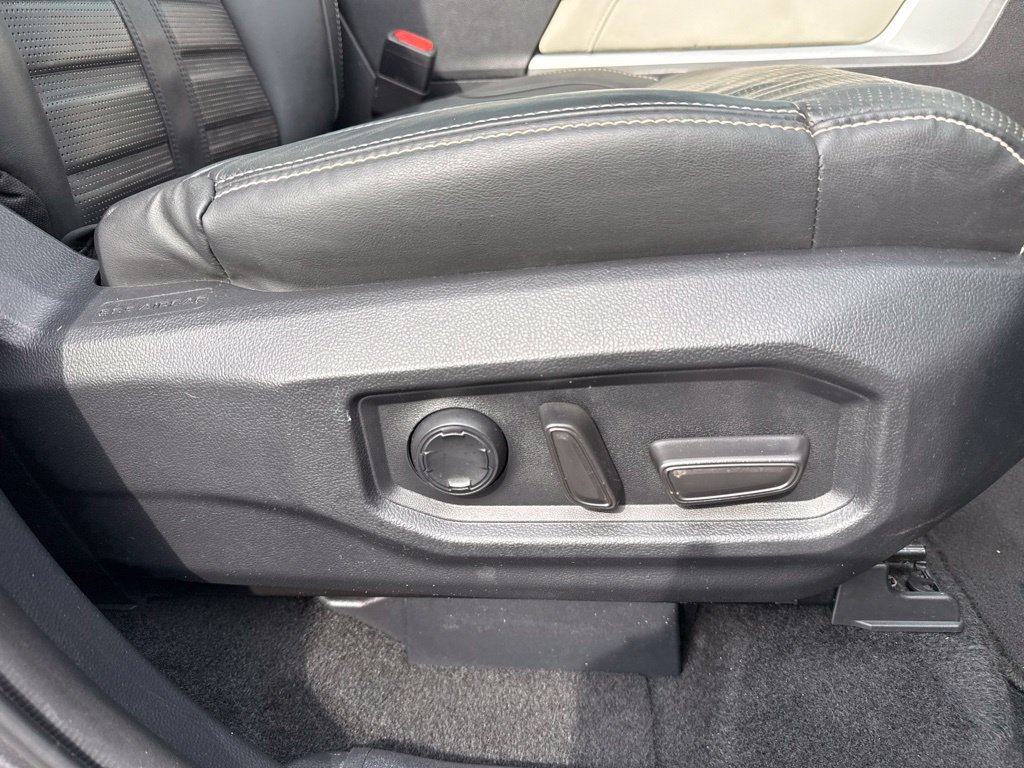 Used 2024 Toyota Tundra Capstone AWD/4WD image 12
