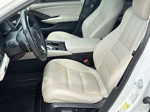 Used 2022 Honda Accord EX-L image 5