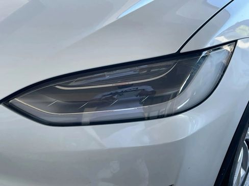 Used 2017 Tesla Model X 75D image 36