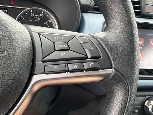 New 2025 Nissan Versa SV w/ Trunk Package image 18