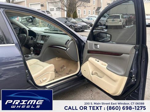 Used 2010 INFINITI G37 4dr x AWD w/ Premium Pkg image 16