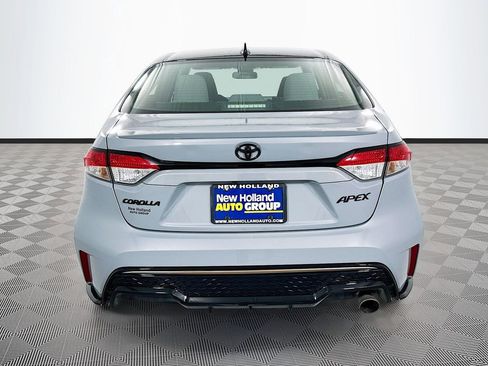 Used 2022 Toyota Corolla SE FWD image 6