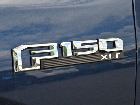 Used 2018 Ford F150 XLT w/ Equipment Group 302A Luxury AWD/4WD image 31