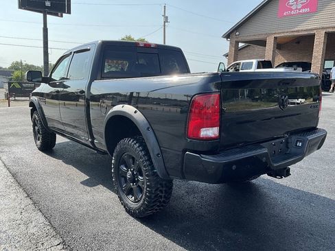 Used 2016 RAM 2500 Big Horn w/ Black Appearance Group AWD/4WD image 3