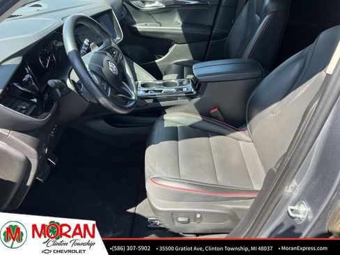 Certified 2022 Buick Envision Essence w/ Technology Package I FWD image 19