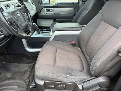 Used 2013 Ford F150 FX4 w/ Mid Equipment Group AWD/4WD image 9