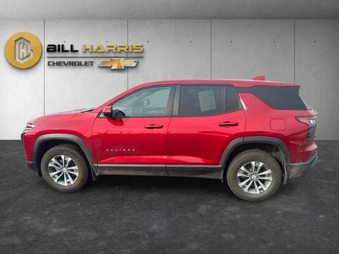 Used 2026 Chevrolet Equinox LT AWD/4WD image 8