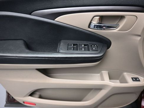 Used 2016 Honda Pilot EX-L image 10