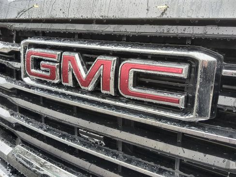 New 2025 GMC Sierra 2500 SLT w/ SLT Premium Package image 32