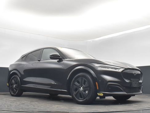 Used 2022 Ford Mustang Mach-E California Route 1 RWD image 15