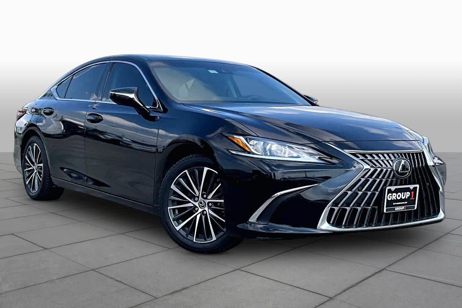 Used 2024 Lexus ES 350 w/ Premium Package FWD image 3