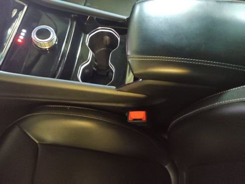 Used 2023 Jeep Grand Cherokee Limited RWD image 26