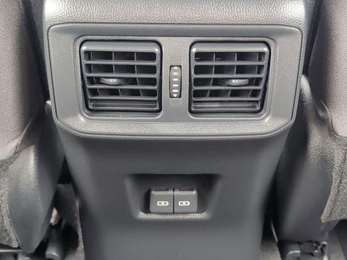 Used 2023 Toyota RAV4 XLE w/ Convenience Package FWD image 25