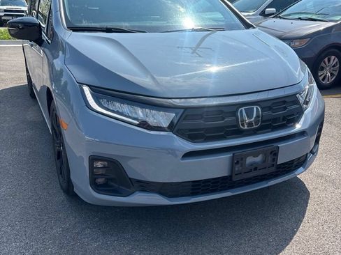 Used 2025 Honda Odyssey Sport-L image 5