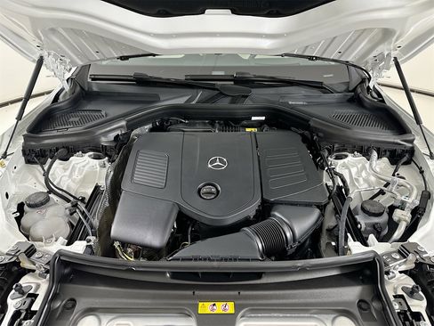 New 2026 Mercedes-Benz GLC 300 GLC 300 image 33