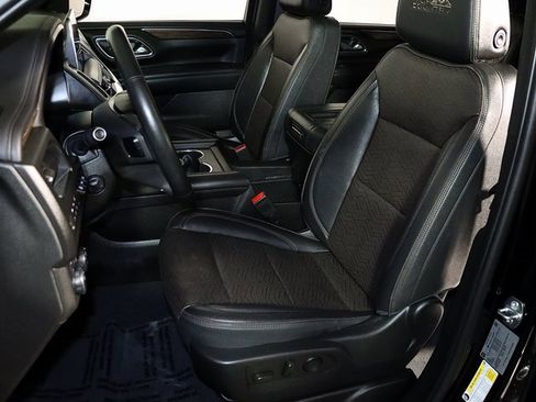 Used 2023 Chevrolet Tahoe High Country w/ Premium Package 2 image 4