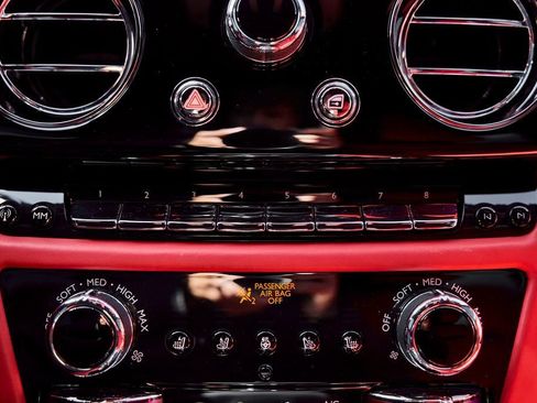 Used 2022 Rolls-Royce Ghost w/ Ghost Package AWD/4WD image 77