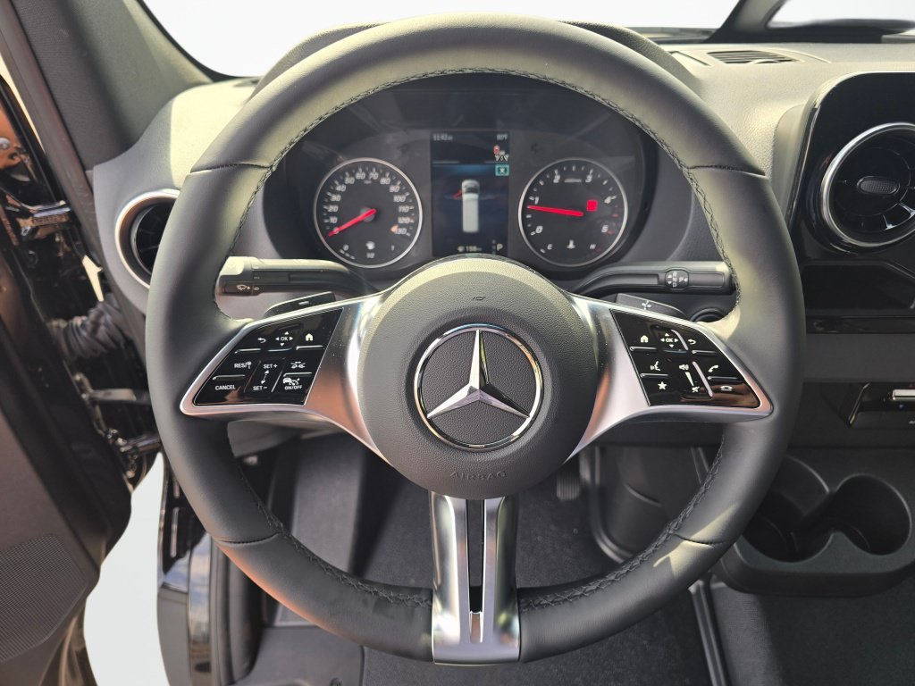 New 2026 Mercedes-Benz Sprinter 2500 image 37