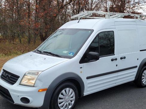 Used 2011 Ford Transit Connect XLT image 8