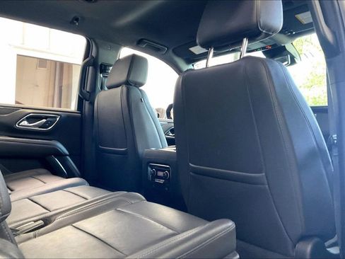 Used 2024 Chevrolet Tahoe LT AWD/4WD image 22